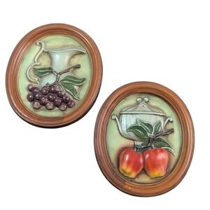 Vintage‎ Japan 3D Fruit Wall Plaques Set of 2 Oval Ceramic Kitchen Decor Grapes